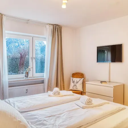 Zum Marillchen By Loewenherz - 2 Sz, Familienfreude, Pfotenglueck Mittenwald
